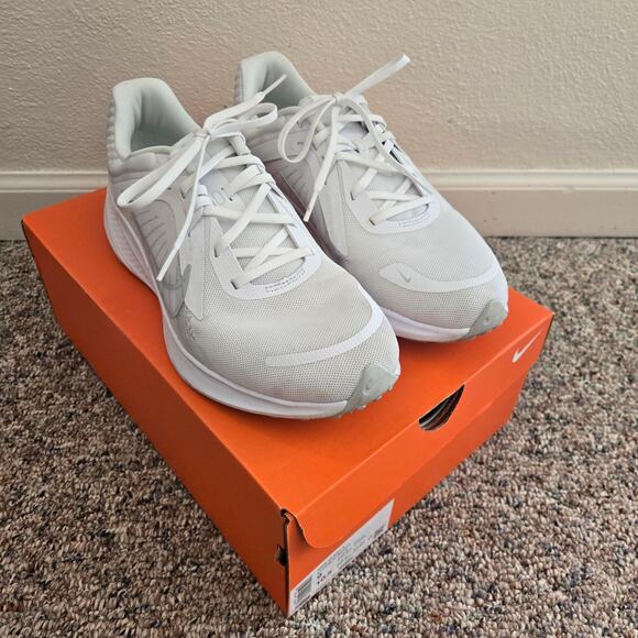 Nike Quest 5 Mens white running shoes 9 - Picture 1 of 8